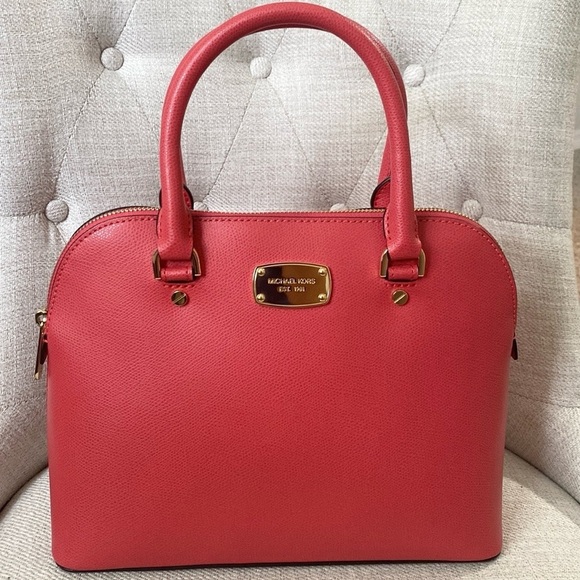 NEW Michael Kors Bag! - Picture 8 of 8